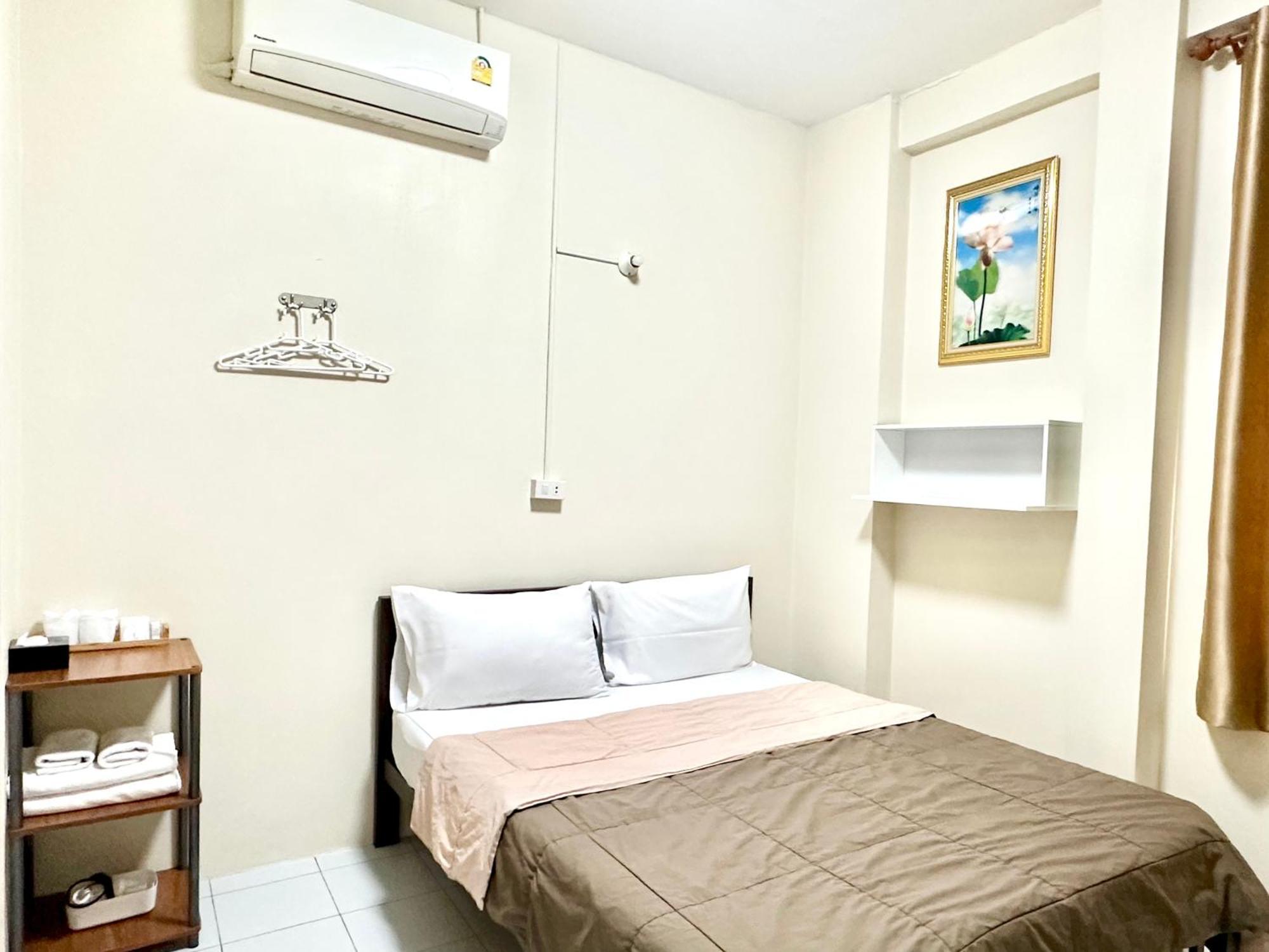 Pd Hostel Бангкок Экстерьер фото