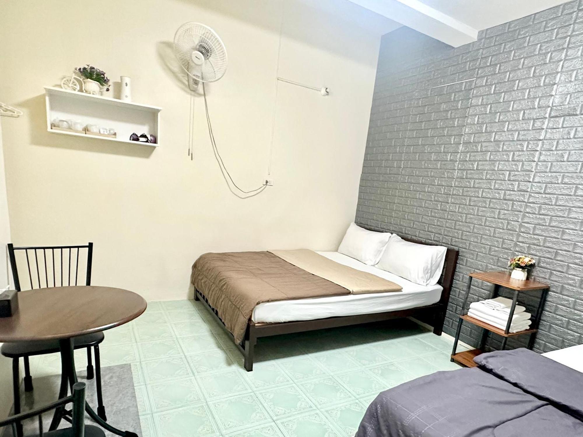 Pd Hostel Бангкок Экстерьер фото